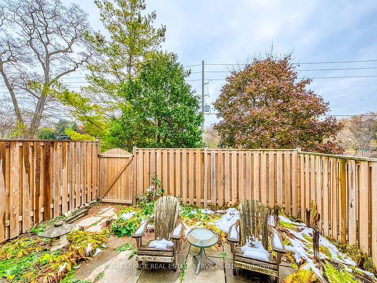 1055 Shawnmarr Rd #202 — Photo 39