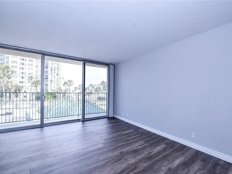700 E Ocean Blvd #604 — Photo 6