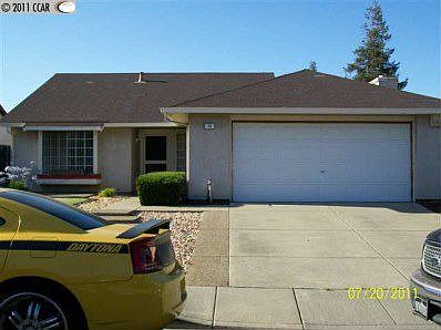 2nd image of 56 Blaine Ct