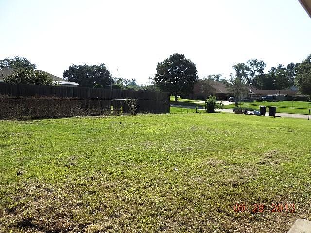 2nd image of 10695 Willowood Dr