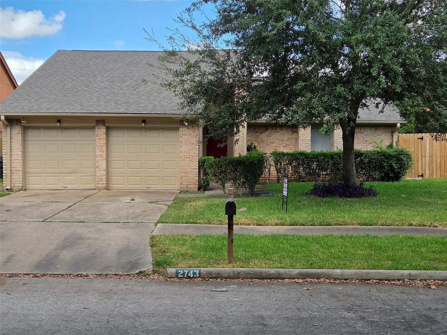 3 bed, 2.0 bath, 1461 sqft, $1,850 — Photo 2