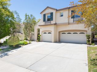 921 Deerhill Rd, Oak Park, CA 91377