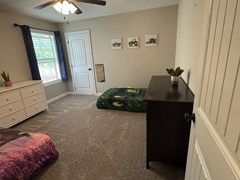 1701 Ellie Piper Cir — Photo 16