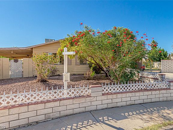 2nd image of 4949 Terra Cir