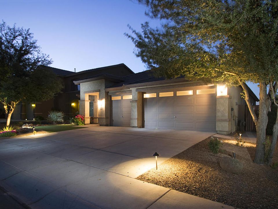1st image of 44086 W Adobe Cir
