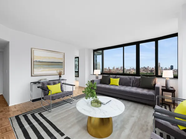 2000 Broadway image 2 of 20