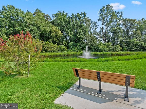 3rd image of 413 Village Center Blvd