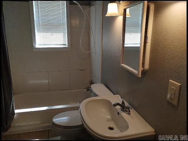 1511 Madden Rd — Photo 5