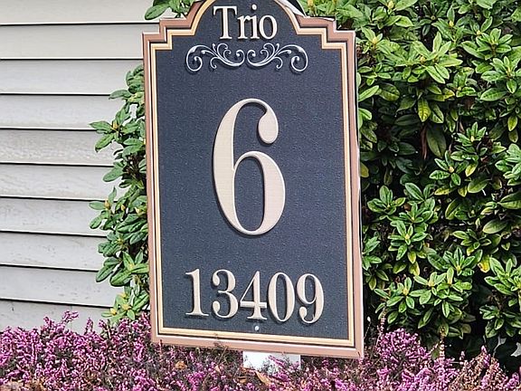2nd image of 13409 97th Avenue E #302