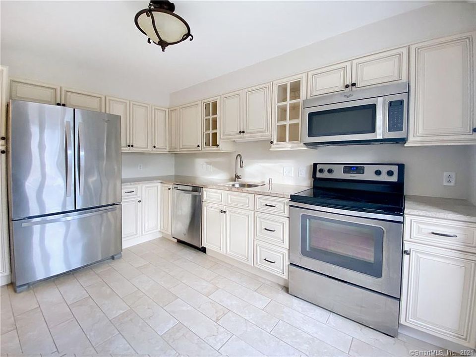 1st image of 150 Forest St #150
