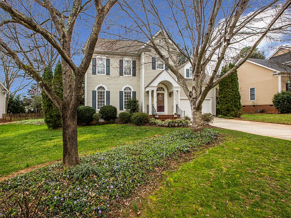 1st image of 8416 Sandowne Ln
