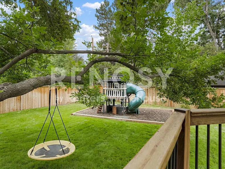 9189 E Radcliff Ave — Photo 32