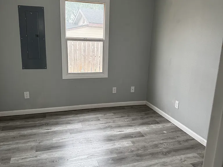 620 Fremont St — Photo 11