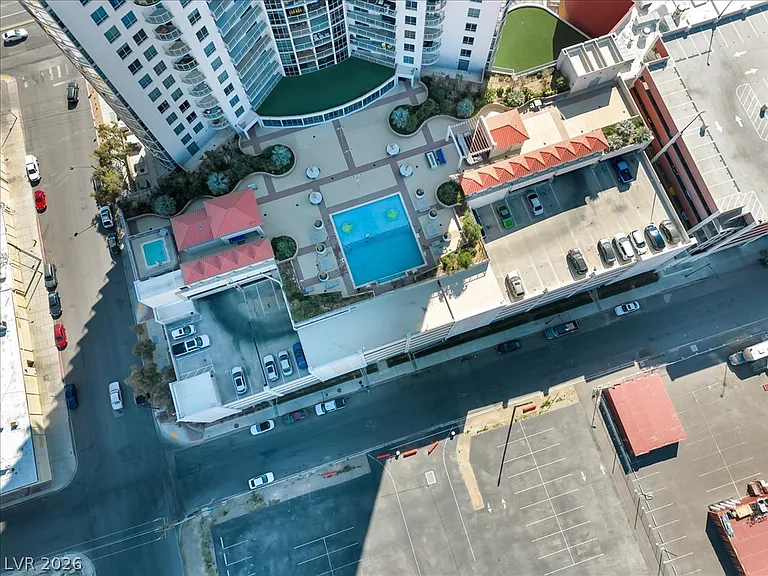 200 W Sahara Ave #3201 — Photo 39