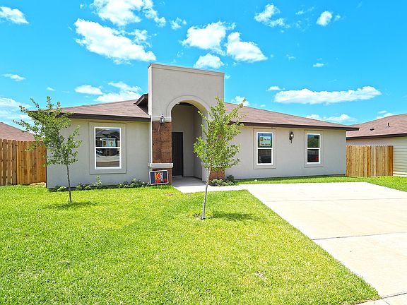 3rd image of 2403 Comales Dr