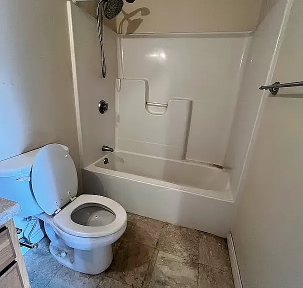 Sanford Pointe — Photo 18