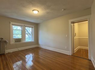 15 Linnaean St #7, Cambridge, MA 02140