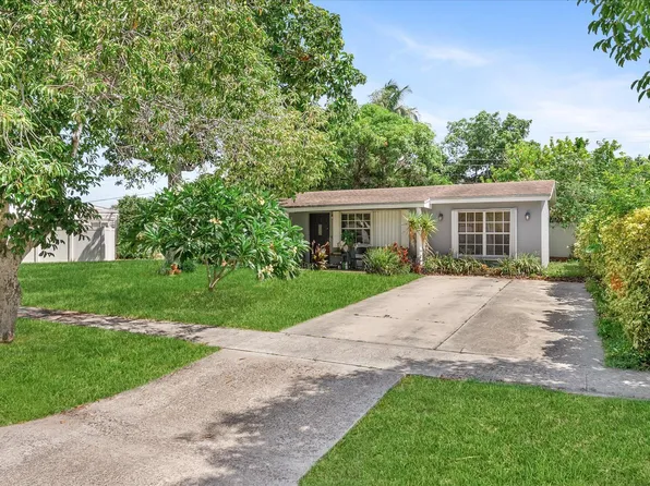 2106 WARE Drive, West Palm Beach, FL 33409