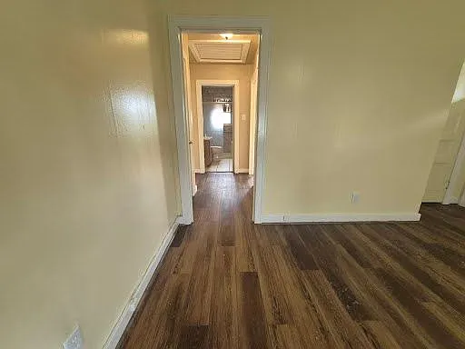 1712 Pinewood Dr — Photo 7