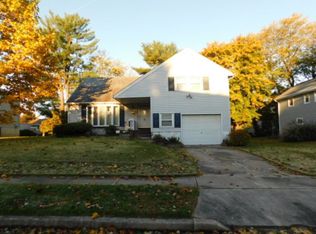 1316 Warwick Dr, Lutherville Timonium, MD 21093