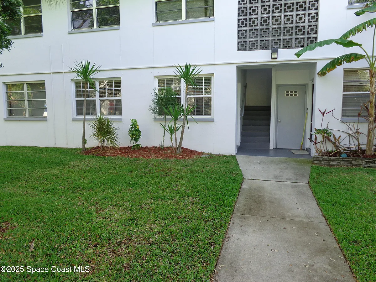 Building Photo - 8401 N Atlantic Ave #B3