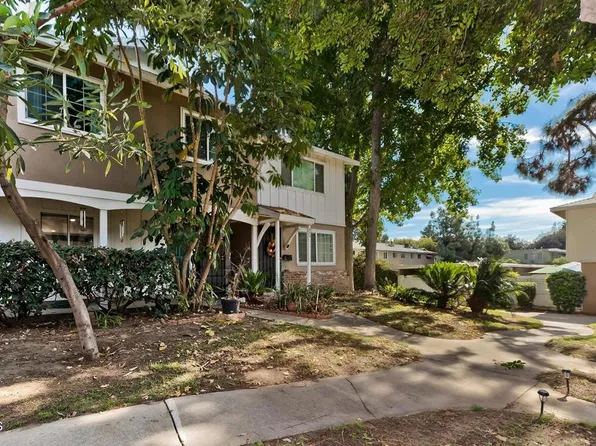 678 E Lee Pl, Azusa, CA 91702