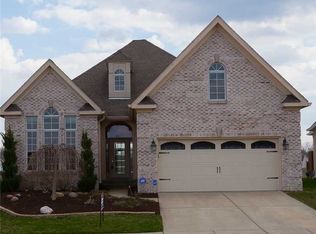9053 Crystal Lake Dr, Indianapolis, IN 46240