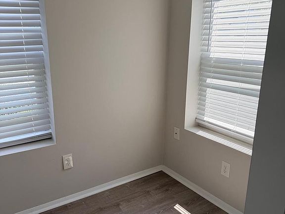 5th image of 8217 Cornwall Rd