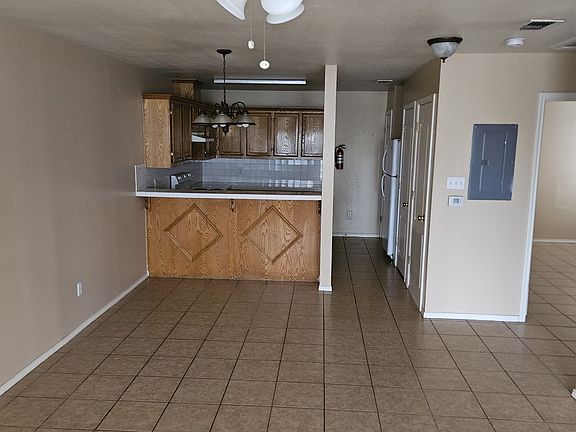 2nd image of 1006 Lilia Dr #51