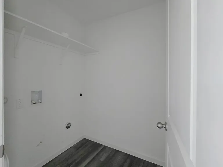 1809 Chapel Hill Rd — Photo 27