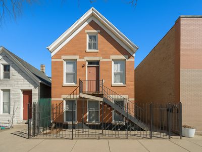 2646 W Cullerton St, Chicago, IL, 60608