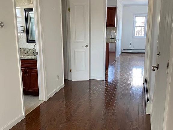 5th image of 5612 137th St Floor 2