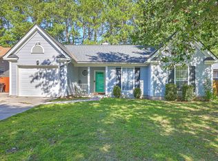 402 Drayton Ct, Summerville, SC 29486