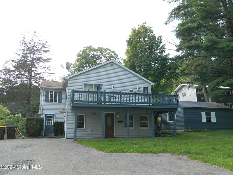 4th image of 1303 Schodack Valley Road