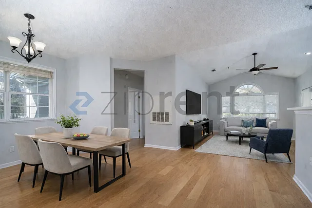 603 Spring Heights Ln SE #603 — Photo 5