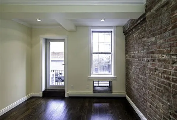 Rented by Icon Realty Management | media 4