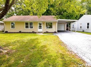 5218 N Ronald Rd, Peoria, IL 61614