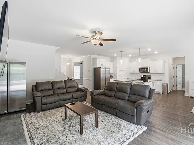 165 Brennan Dr — Photo 10