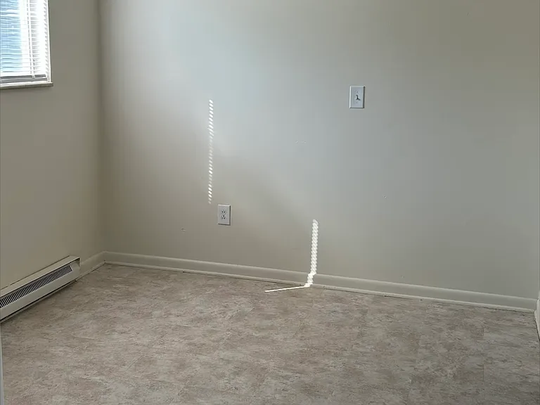 7B Helen Way — Photo 4