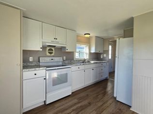 139 A St, Pittsfield, ME 04967