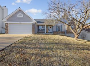 1821 Belmont Ct, Festus, MO 63028