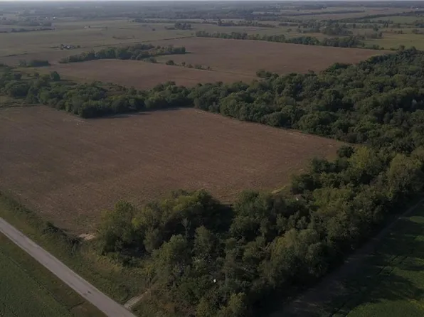 626 NW 10th Ln, Lamar, MO 64759