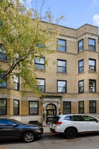 1711 N Crilly Ct APT 4, Chicago, IL, 60614