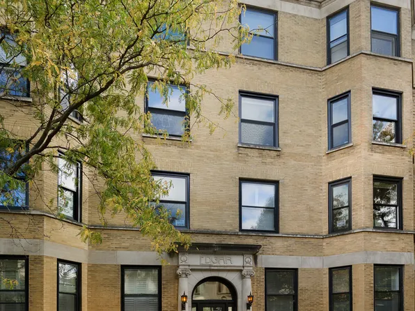 1711 N Crilly Ct APT 4, Chicago, IL 60614
