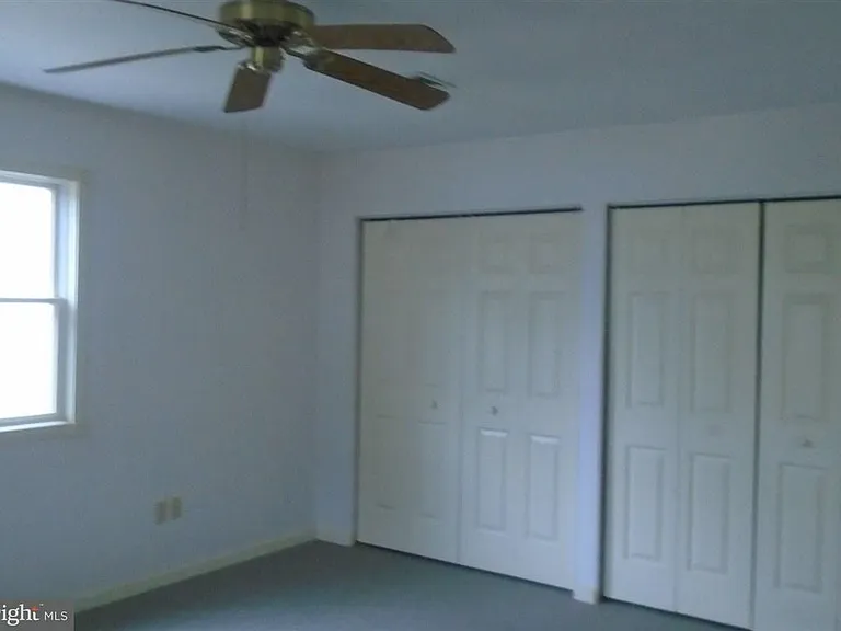 229 Lincoln St — Photo 13