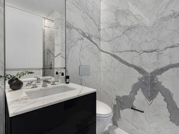 217 West 57th Street image 32 of 33
