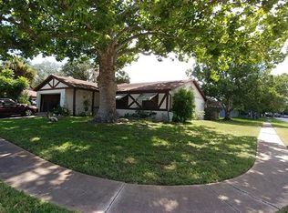 16026 Surrey Dr, Hudson, FL 34667