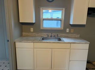 15 Linkin Park, Corinna, ME 04928