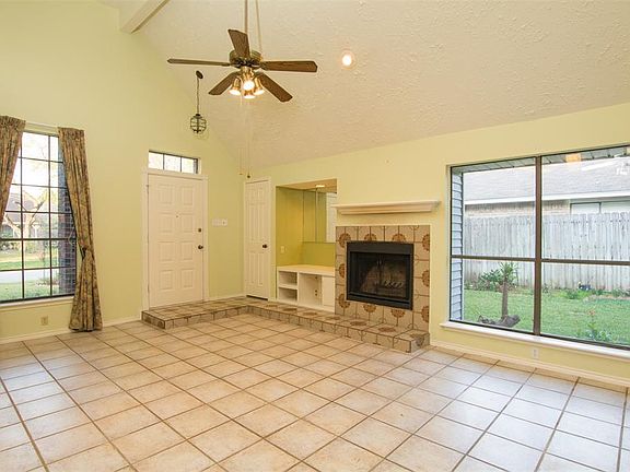 4th image of 6940 Fox Mesa Ln