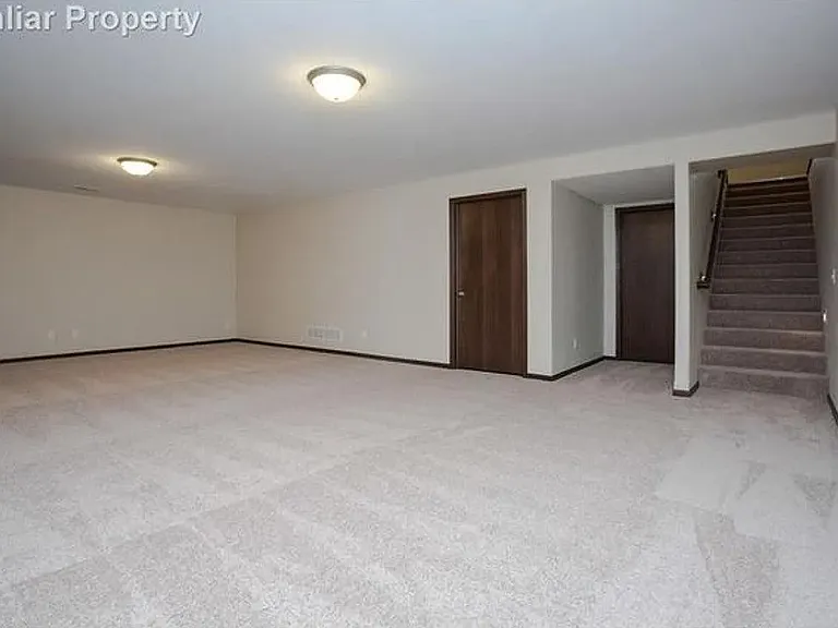 536 Meadow Oak Cir — Photo 16